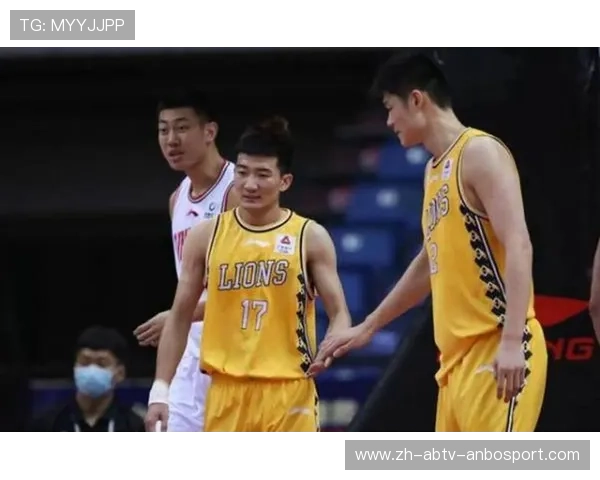 青岛CBA篮球队教练团队及训练体系介绍